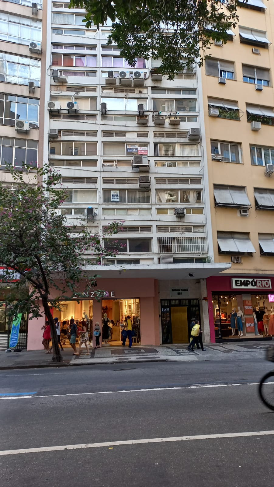 Leia mais sobre o artigo Copacabana – Sala comercial – Av. Ns. de Copacabana